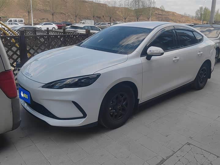 BYD Seal 05 DM-i Hybrid 2025 2025款 DM-i 智驾版 55KM豪华型