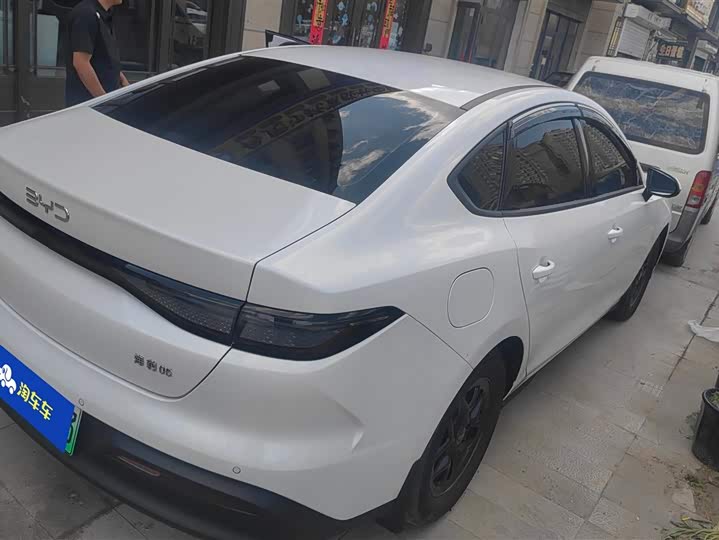 BYD Seal 05 DM-i Hybrid 2025 2025款 DM-i 智驾版 55KM豪华型