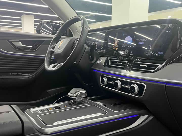 Фото 6 - Hongqi HS5