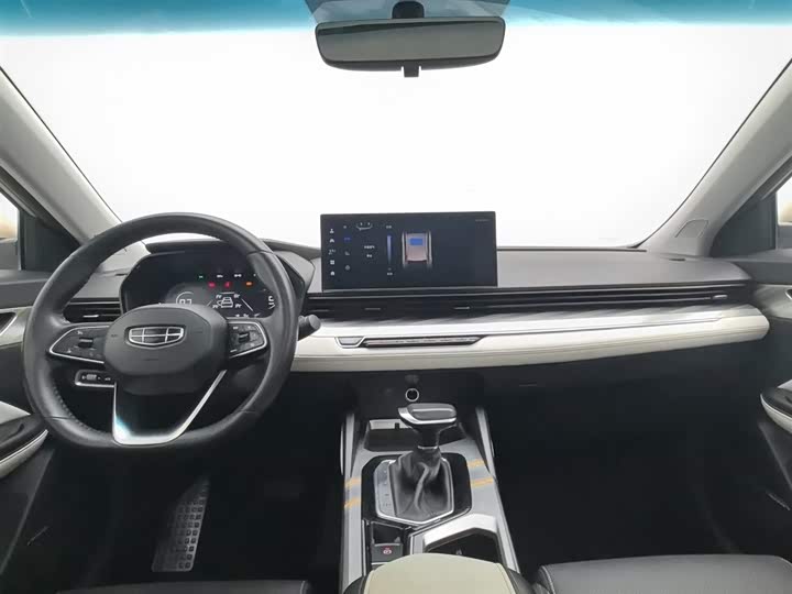 Geely Emgrand L 2022 2022款 1.4T CVT旗舰型