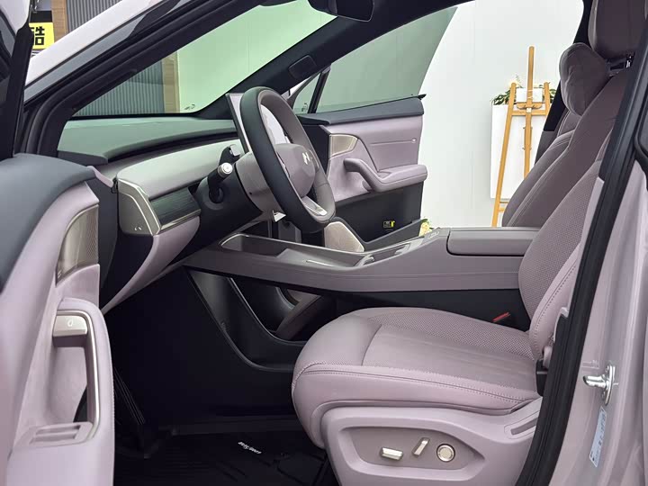 Nio Onvo L60 2025 2025款 60kWh 后驱版