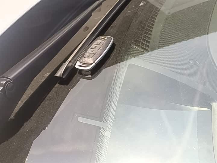 Фото 9 - Nissan Pathfinder