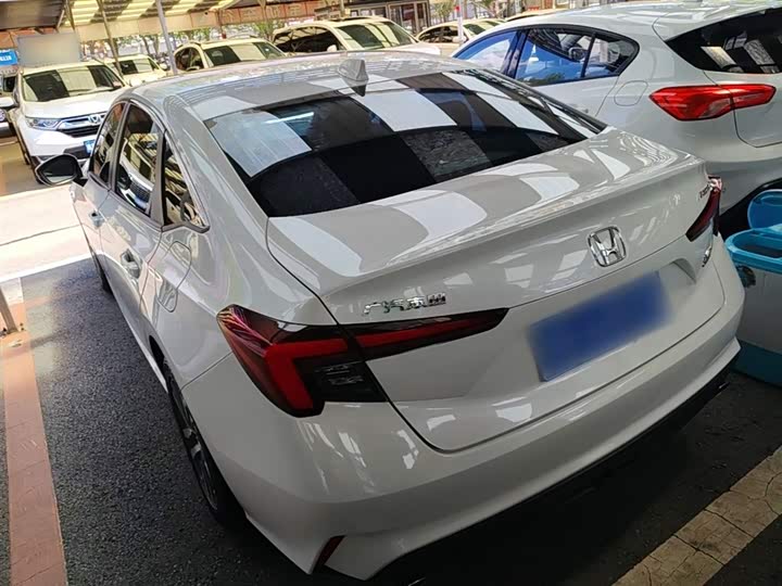 Honda Integra 2023 2023款 240TURBO CVT领先版