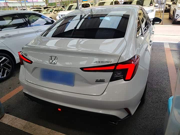 Honda Integra 2023 2023款 240TURBO CVT领先版