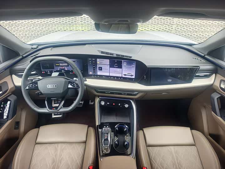 Audi Q5L 2026 2026款 2.0T 千万用户专享版