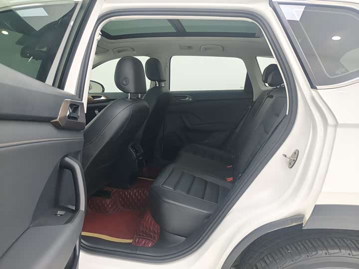 Volkswagen Tharu 2021 2021款 330TSI 四驱豪华版PLUS