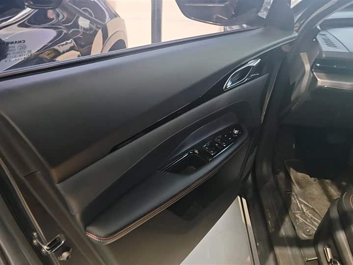 Фото 7 - Changan Oshan Z6