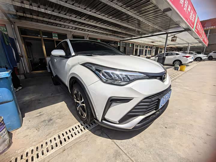 2022 Toyota Izoa