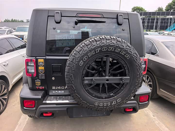 BAIC Beijing BJ40 2023 2023款 2.0D 自动四驱刀锋英雄版侠客型