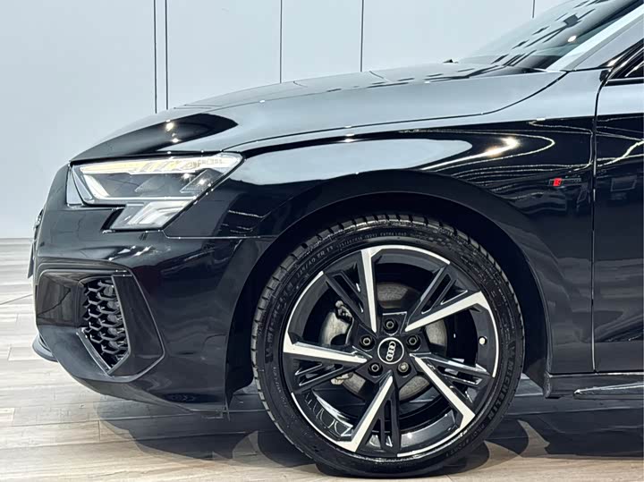 Zdjęcie 7 - Audi A3
