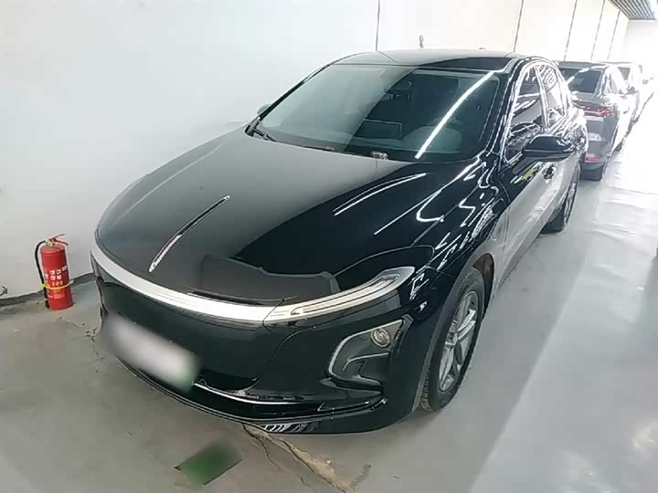 2025 Hongqi E-QM5