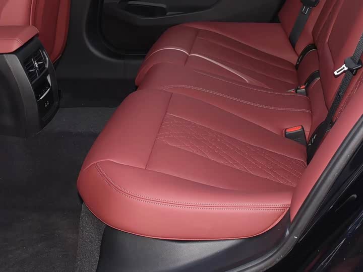 BMW 3 Series 2026 2026款 325Li M运动套装