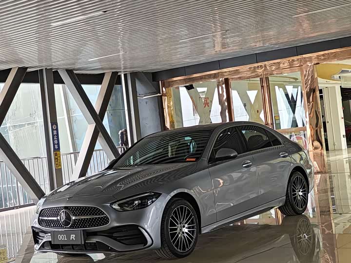 Zdjęcie 3 - Mercedes-Benz C-Class