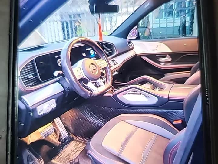 Photo 9 - Mercedes-Benz GLE-Class AMG