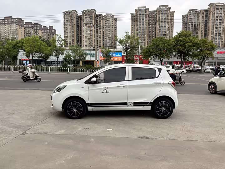 Changan BenBen E-Star 2021 2021款 国民版 心悦版 磷酸铁锂（31.18kWh）