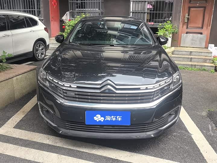 2022 Citroen C6