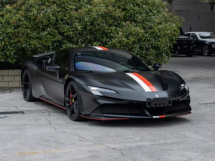 Фото 3 - Ferrari SF90