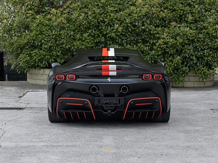 Фото 5 - Ferrari SF90