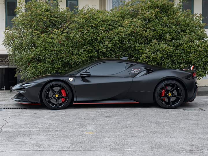 Фото 7 - Ferrari SF90