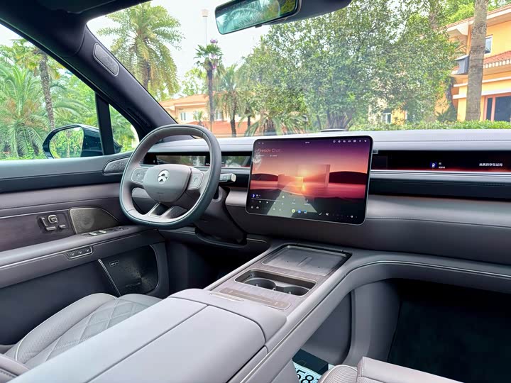 Nio ES8 2026 2026款 六座行政豪华版