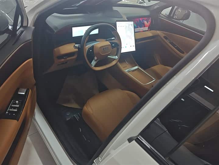 Geely Galaxy L7 2025 2025款 EM-i 115km 探索+版