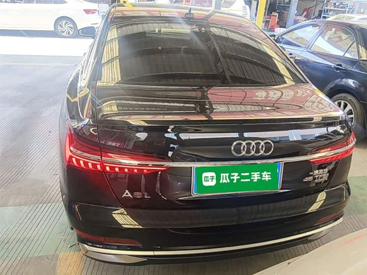 Zdjęcie 6 - Audi A6L