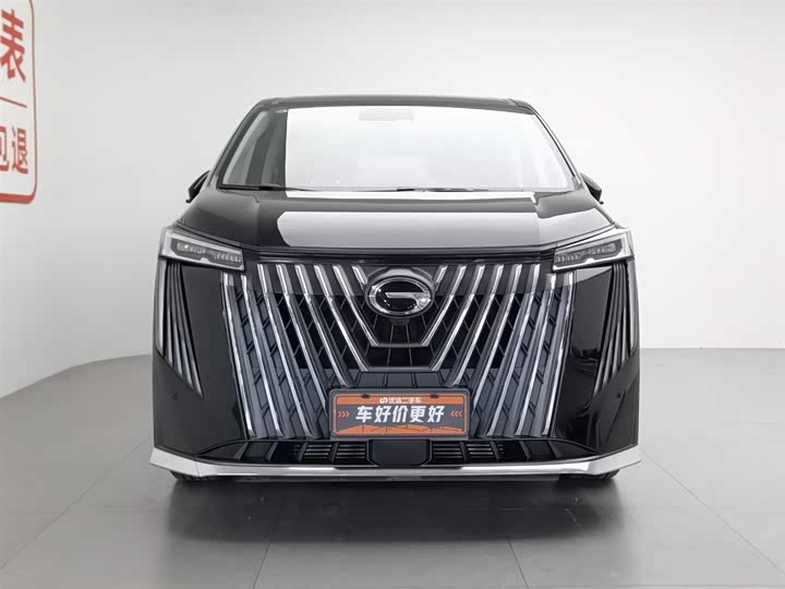 Фото 3 - GAC Trumpchi M8