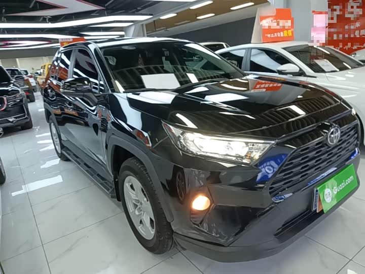 Toyota RAV4 2021 2021款 2.0L CVT两驱都市版