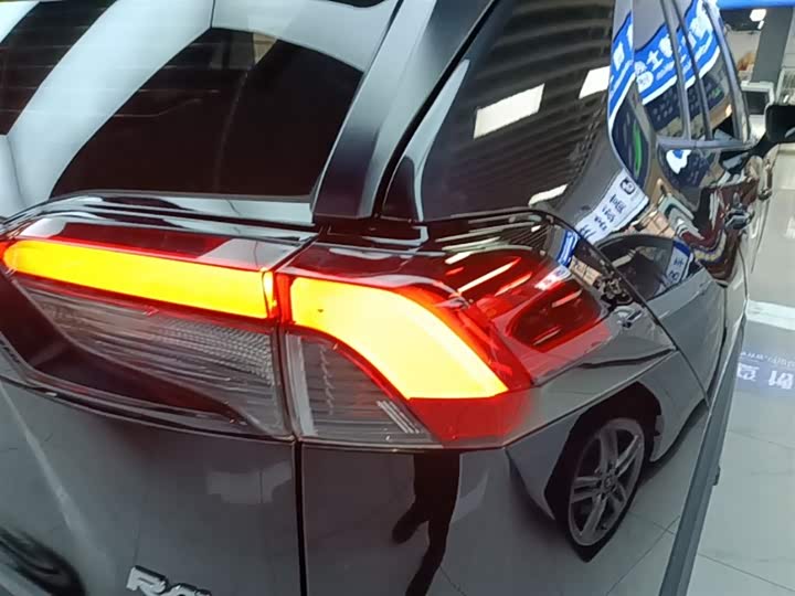 Toyota RAV4 2021 2021款 2.0L CVT两驱都市版