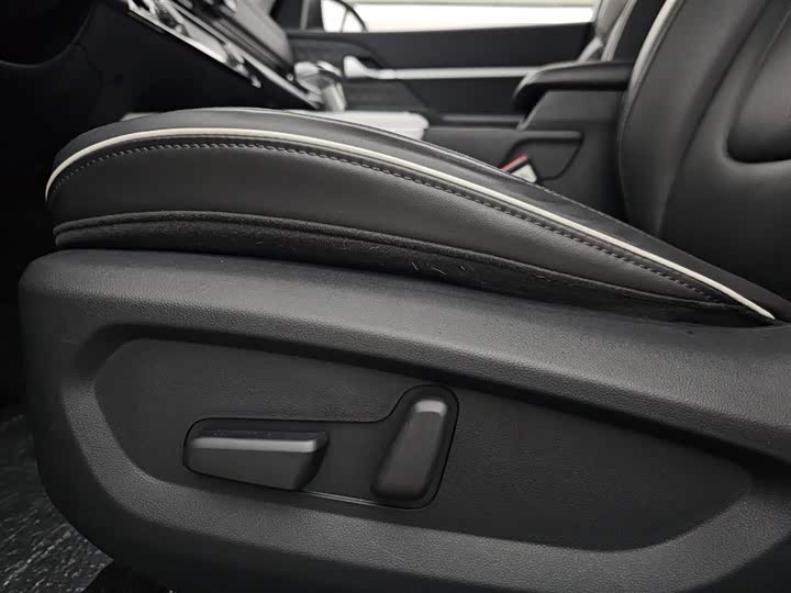 Hyundai ix35 (Mufasa) 2023 2023款 沐飒 2.0L 豪华版DLX