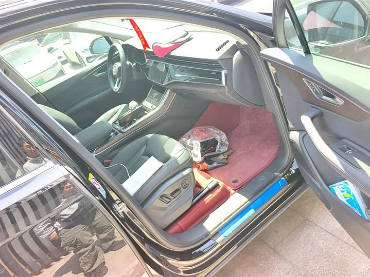 Audi Q7 2025 2025款 55 TFSI quattro S line运动型