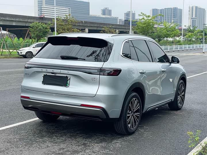Geely Galaxy Starship 7 2025 2025款 120km 领航版