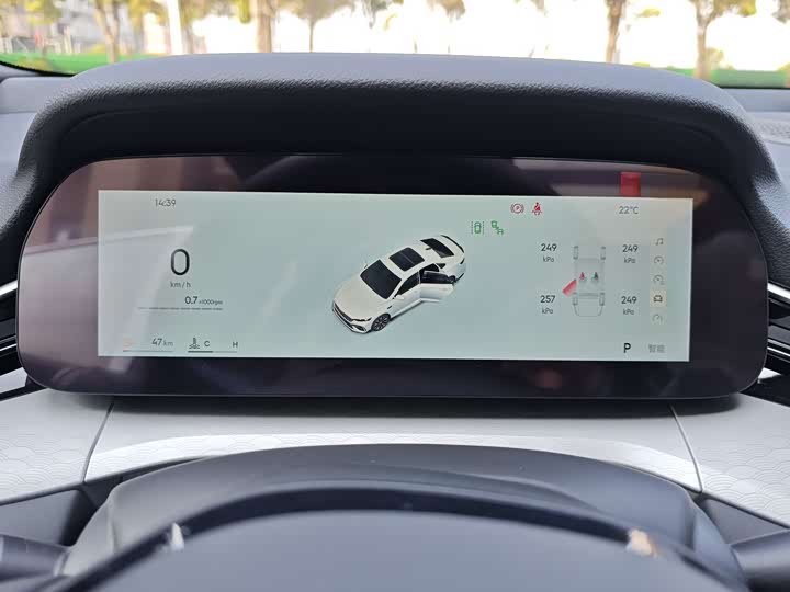 Geely Preface 2026 2026款 东方曜 1.5TD 昆仑版