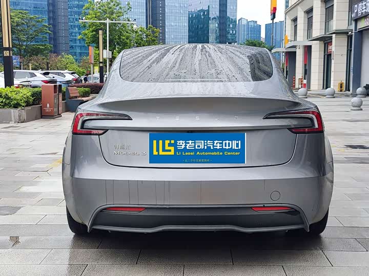 Tesla Model 3 2025 2025款 后轮驱动版