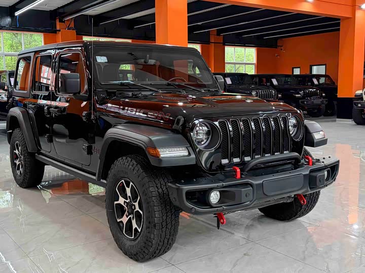Jeep Wrangler 2021 2021款 2.0T 罗宾汉四门版