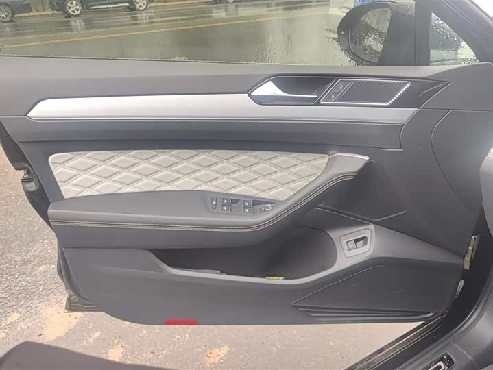 Фото 7 - Volkswagen Magotan