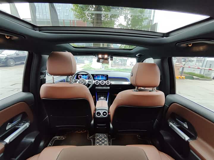 Фото 5 - Mercedes-Benz GLB-Class