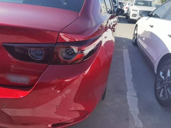 Фото 8 - Mazda 3 (Axela)