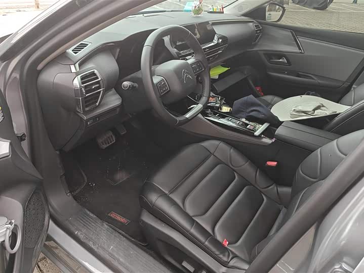 Citroen C5 X 2024 2024款 1.6T 享不凡