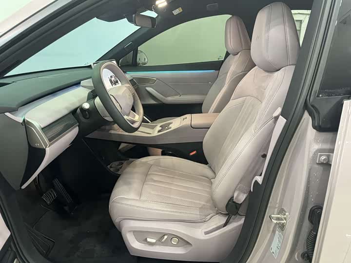 Nio Onvo L60 2024 2024款 60kWh 四驱版