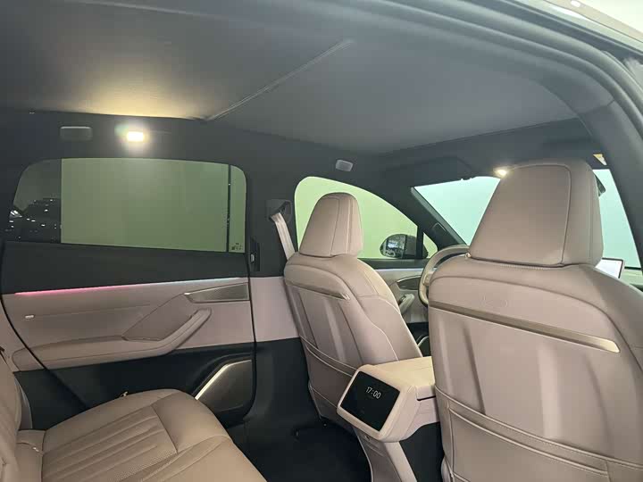 Nio Onvo L60 2024 2024款 60kWh 四驱版