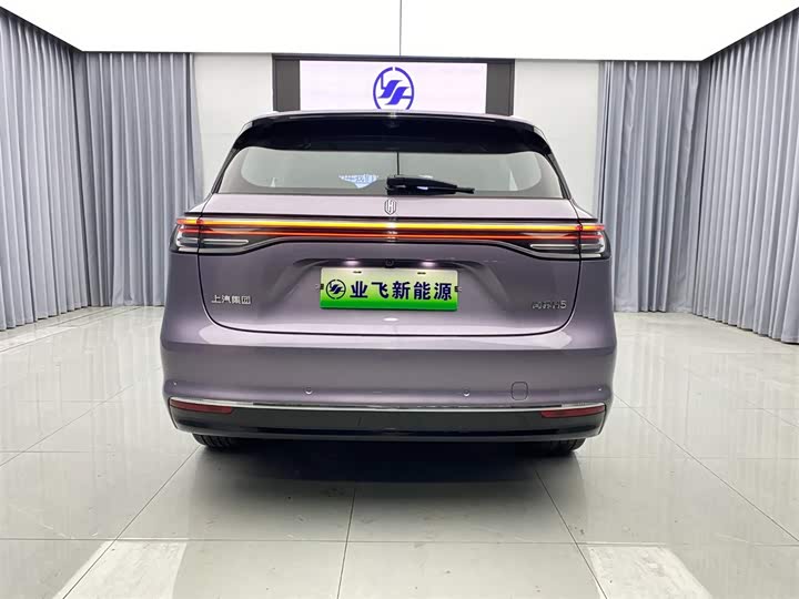 Фото 5 - Shangjie (Huawei × SAIC) H5
