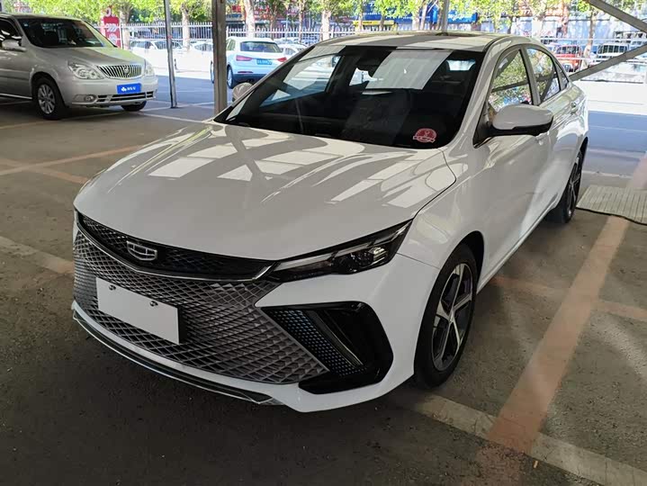 Geely Emgrand L 2022 2022款 1.4T CVT至尊型