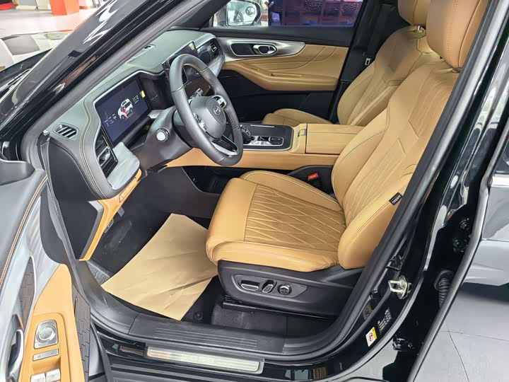 Фото 7 - GAC Trumpchi GS8