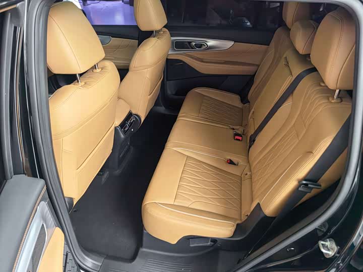 Фото 9 - GAC Trumpchi GS8