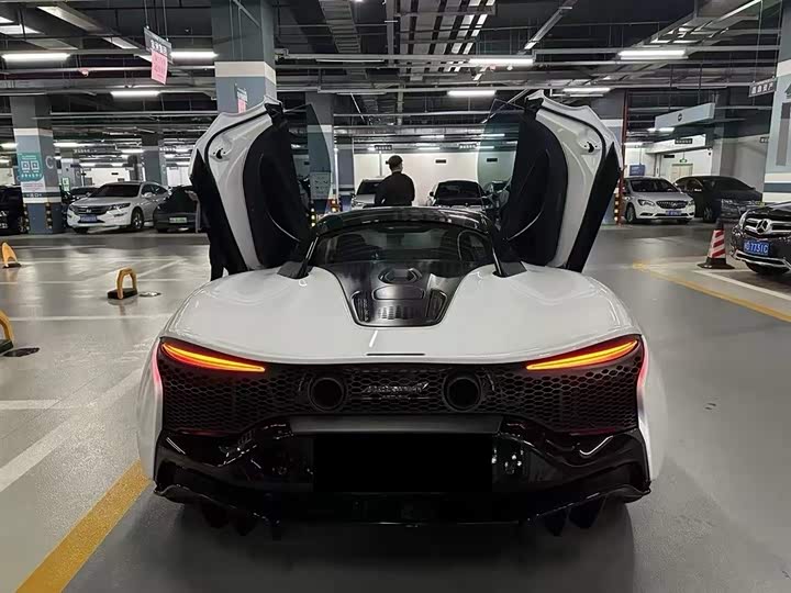 McLaren Artura 2023 2023款 3.0T Hybrid 标准型