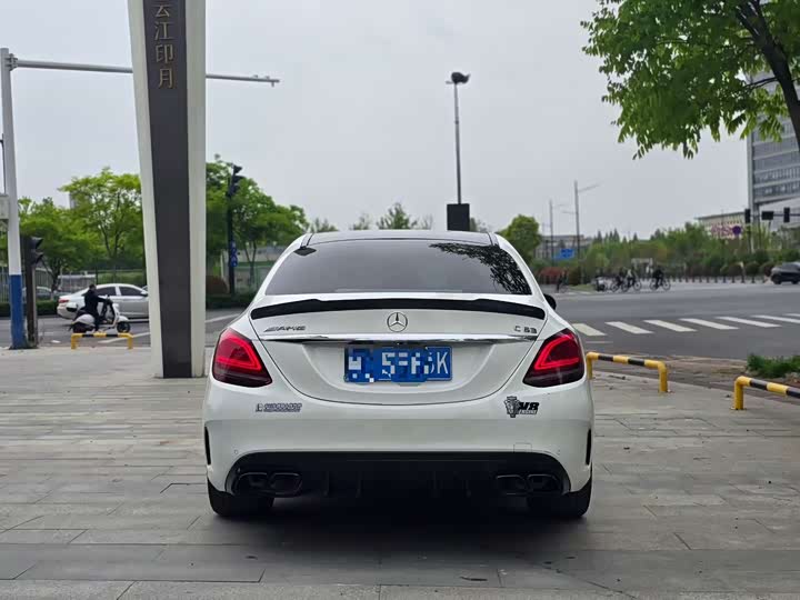 Zdjęcie 8 - Mercedes-Benz C-Class AMG