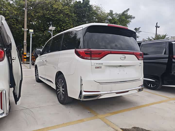 Фото 5 - GAC Trumpchi M8