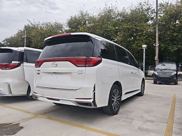 Фото 6 - GAC Trumpchi M8