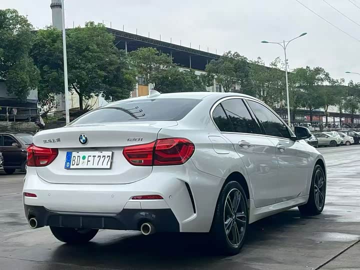 Zdjęcie 7 - BMW 1 Series